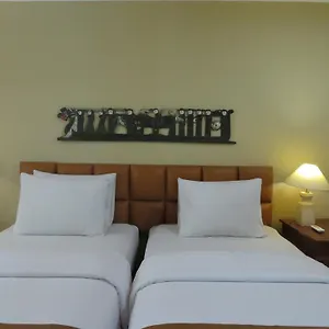 2* Hotel Balira Airport
