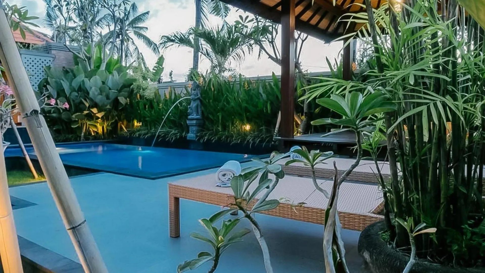 The Lavana Arimanu Kuta Kuta  Hotel Kuta (Bali)